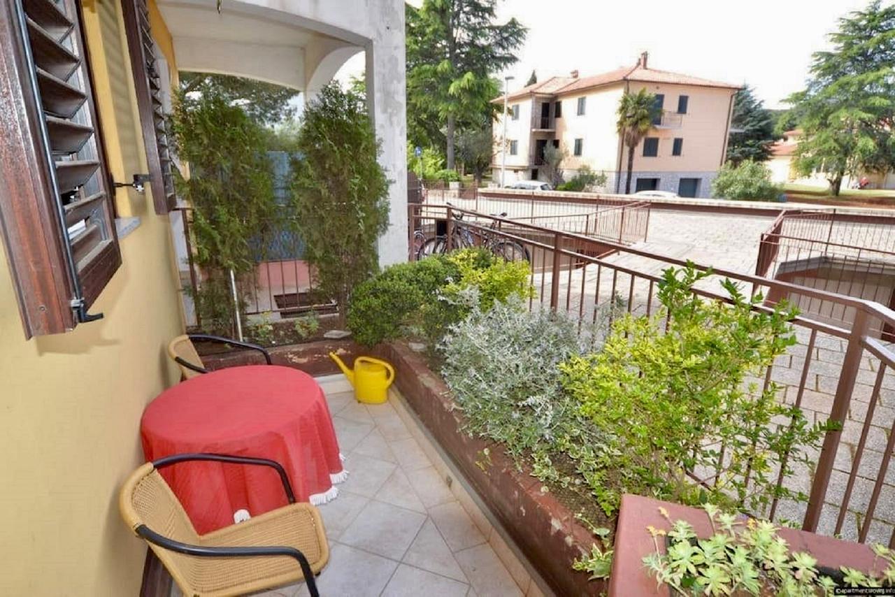 Apartment Dana Rovigno Esterno foto